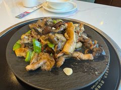 -黑青稞庄园·新式藏餐·牦牛肉汤锅(新都桥店)