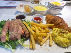 -东方豪客牛排意面披萨(金凤万达店)