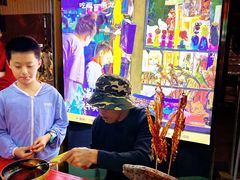 -三亚火车头万人海鲜广场