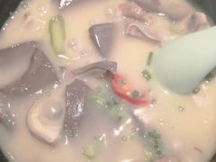 -锦粤宫·融合粤菜(上海金沙江店)