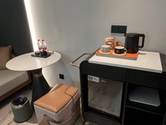-朵兰达V酒店(成都春熙路太古里国金中心店)