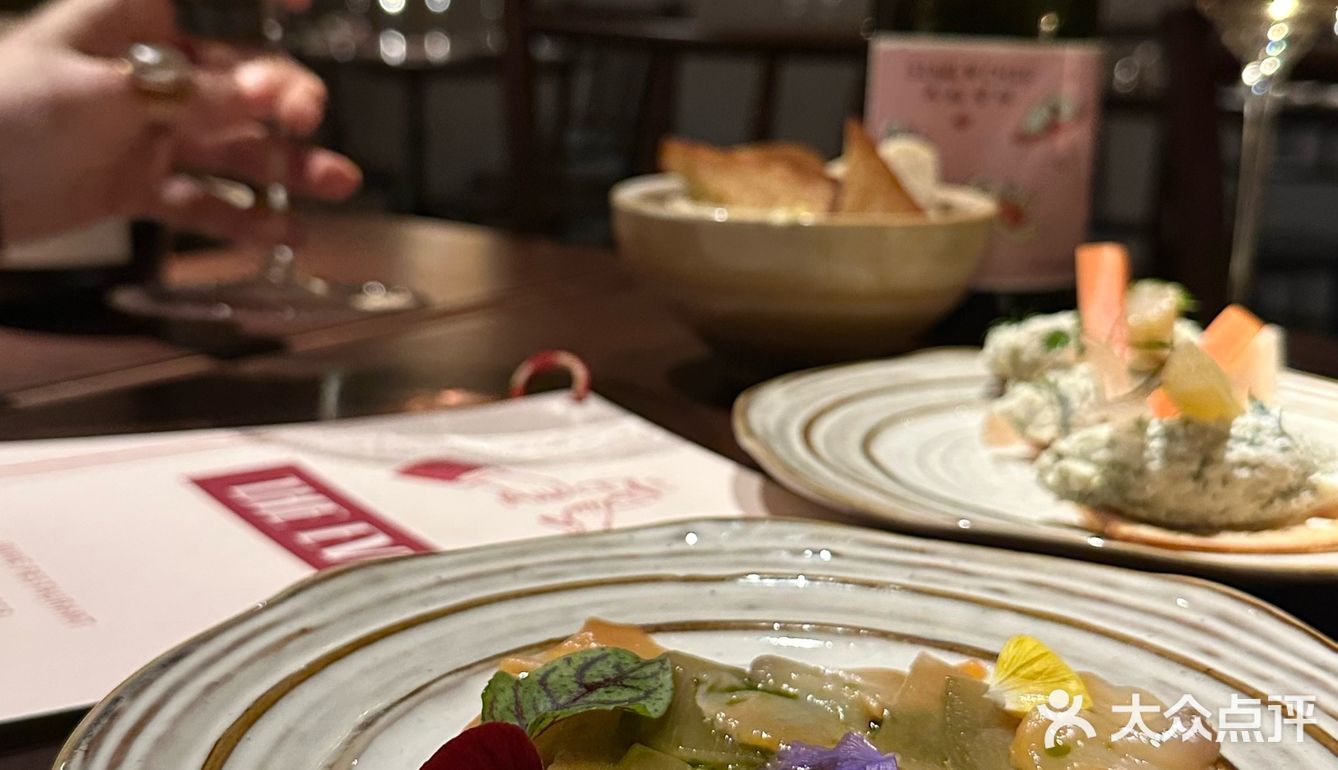 北京｜在氛围感法式Bistro邂逅迷人佳酿🥂