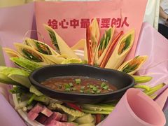-小董哥烤串·爆汁大油边(故宫店)