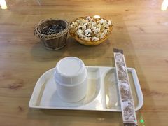 餐具摆设-江上渔者(朝阳大悦城青年汇店)