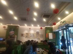 大堂-香港麦奀云吞面世家(中山二路店)
