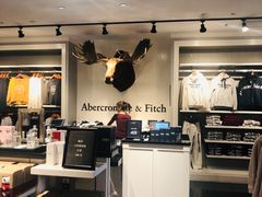 店内环境-Abercrombie & Fitch(天环广场店)