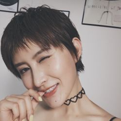 -Godhands美发设计沙龙