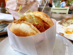 手撕猪肉汉堡-RAC BAR(安福路店)