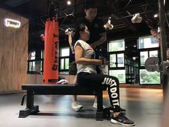 -蜗牛健身·私教馆(海珀香庭店)