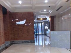 -潮一不贰·法式甜品·生日蛋糕·西式简餐(外滩店)