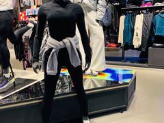 -NIKE品牌体验店(金源新燕莎店)