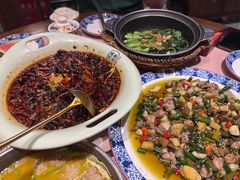 -杨记隆府重庆江湖菜(大悦城店)