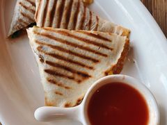 -玛格萝妮(汇智国际商业中心店)