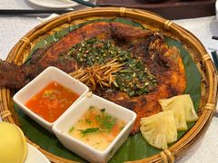 傣家香茅草烤罗非鱼-云腾食府·云南菜