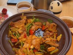 -嫩芽 ·地道重庆菜(十八梯露台夜景店)