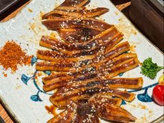 现烤整只大鱿鱼-小川洋风料理(江汉路店)