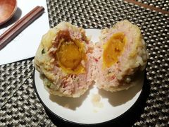 咸蛋黄狮子头-十面春风·江南面馆(崇宁路店)