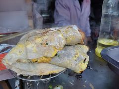 -正宗杂粮煎饼香软鸡蛋饼
