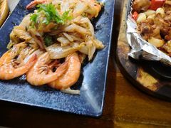 -老东镇啤酒屋海鲜加工·蒸汽海鲜·海鲜烧烤(台东店)