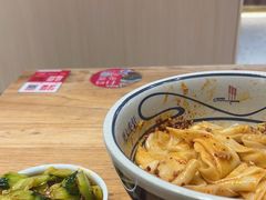-陇上秦轩西安biangbiang面(朝龙汇店)