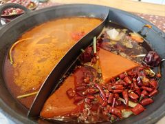 -赵美丽·重庆社区火锅·直营店(火车东站·中豪国际店)