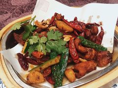 木盆辣子土鸡-宁波状元楼酒店(和义路店)