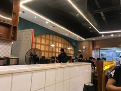 -胡须佬鸡煲四季火锅店(石厦西村直营店)
