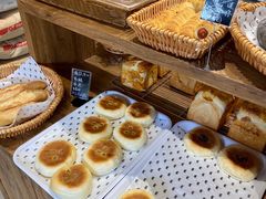 -沁屋面包店(人民东路店)