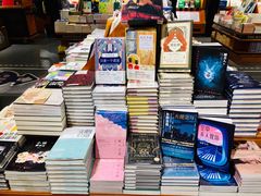 -西西弗书店&矢量咖啡(凯德晶萃广场店)