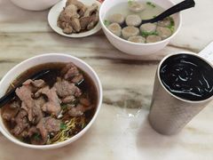 -颂记牛肉粉
