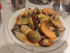 -赶海部落海鲜城(海阳路店)