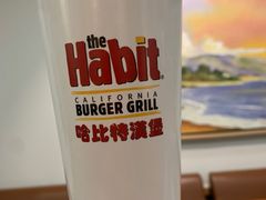 -The Habit Burger Grill 哈比特汉堡(世博店)