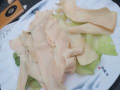 -楠柏弯休闲山庄(梨花溪店)