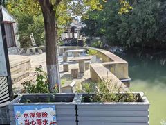 -丝绸小镇荻港古村