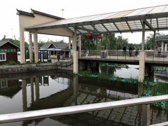 -平望服务区·停车场