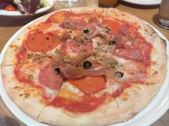 -城市大道红炉披萨烘焙坊