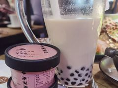-湊湊火锅·茶憩(杭州湖滨银泰in77店)