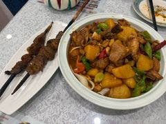 -汗腾格里·风味餐厅(新疆驻京办店)