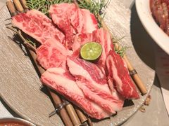 -草家酱蟹炭火烤肉店(珲春南路一店)