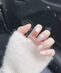 -悦指间美甲美睫