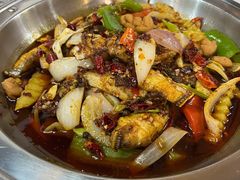 可口耗儿鱼-休记光头香辣蟹干锅店(衣冠庙店)