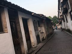 -丁来兴酒店(西街店)