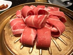 -猪啊牛呀羊啊铜盘烤肉(正大广场店)