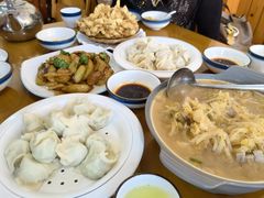 -鹤乡东北菜(崮山路店)