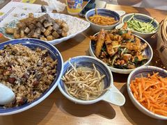 -包整·丝娃娃(一览甲秀楼风景店)