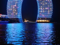 -湖州太湖旅游度假区-月亮广场