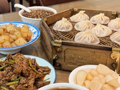 牛肉灌汤包-西安贾三灌汤包·回坊小吃·清真炒菜(北院门总店)