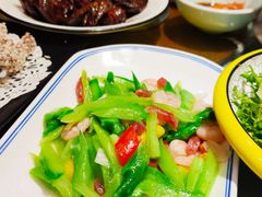 -城北食府(枫林店)