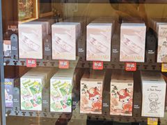 -泡泡玛特POPMART(凯德大峡谷店)