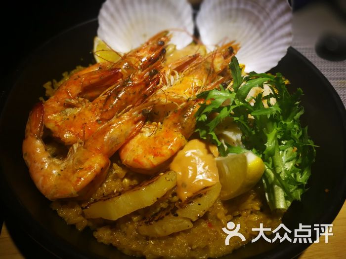 西班牙海鲜炒饭